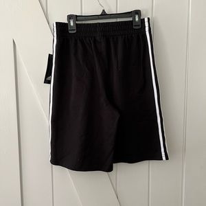 Adidas boy shorts size large 14/16 Black